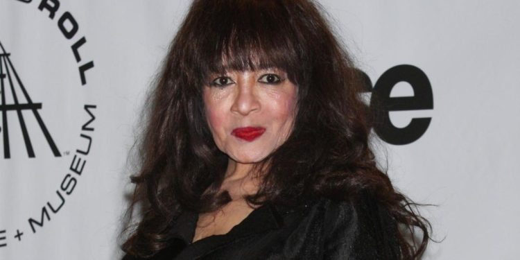Morta Ronnie Spector, iconica leader delle Ronettes: aveva 78 anni