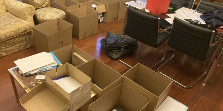 Quirinale, il portavoce di Mattarella prepara gli scatoloni