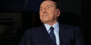 Quirinale, lo storico cameraman di Berlusconi: “Silvio super uomo, realizza tutto quel che dice”