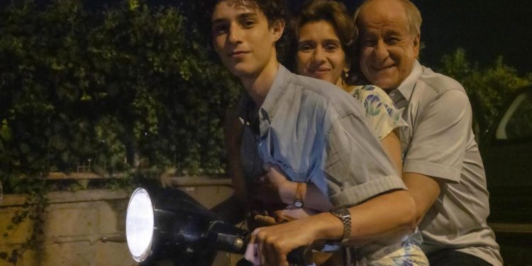 Robert De Niro elogia Sorrentino: “The Hand of God pieno di cose fantastiche”