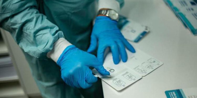 Covid oggi Italia, 186.253 contagi e 360 morti: bollettino 14 gennaio