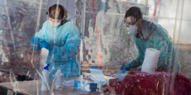 Covid oggi Toscana, 8.404 contagi e 22 morti: bollettino 30 gennaio