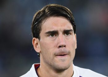 Vlahovic alla Juve, visite mediche a Torino