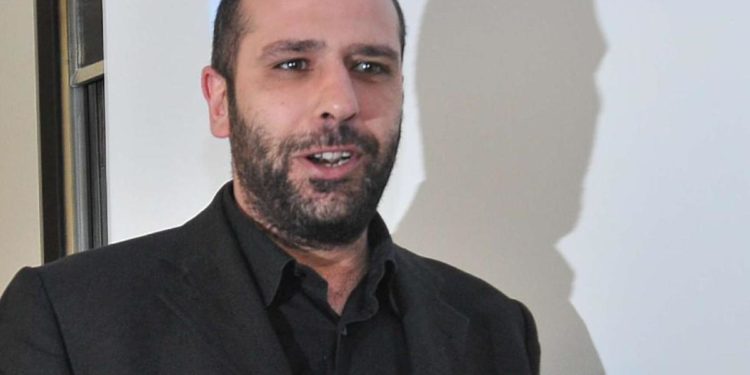 Sanremo 2022, Checco Zalone al Festival: casting in parrocchia