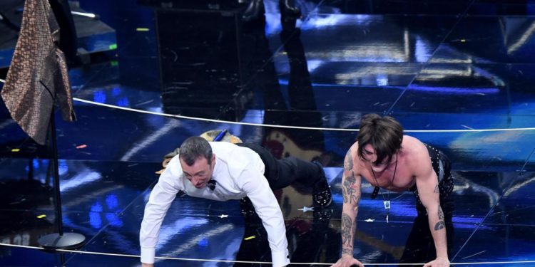 Sanremo 2022, vola FantaSanremo: ormai è gara parallela per la vittoria