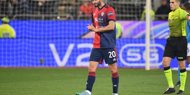 Cagliari-Napoli 1-1, reti di Pereiro e Osimhen