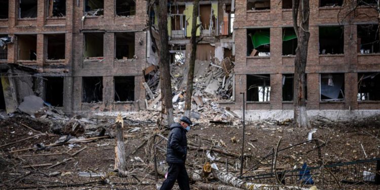 Guerra Ucraina-Russia, 352 vittime tra civili di cui 14 bambini