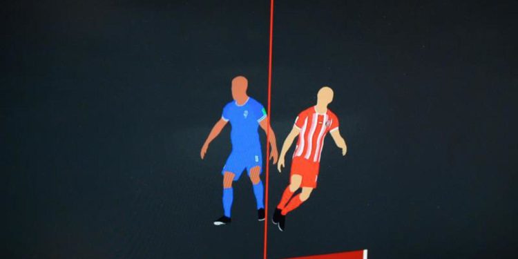 Fifa, ok test fuorigioco 3D. Collina: “Non è offside robot”