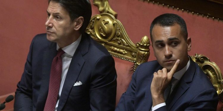 M5S, Grillo in campo: cresce pressing per pace Conte-Di Maio