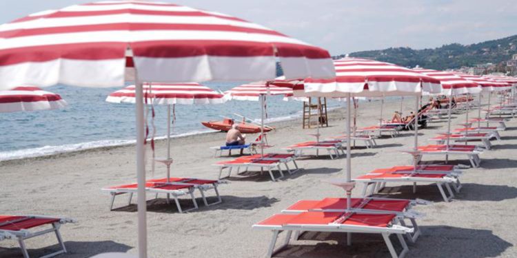 Balneari, Rienzi (Codacons): “Bene gare ma garantire diritti a gestori che hanno investito”