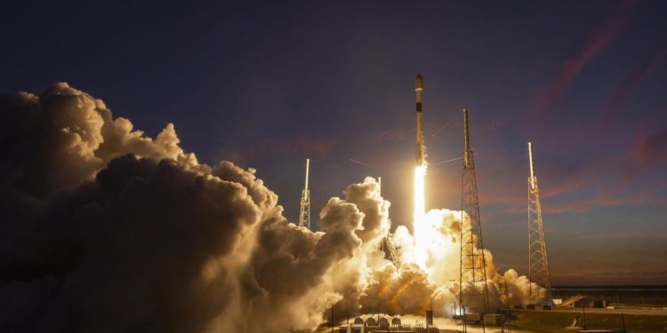 Spazio, in orbita Cosmo-SkyMed di Seconda Generazione