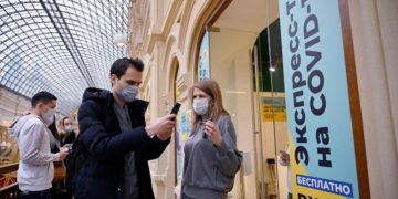 Covid oggi Russia, 125.836 contagi: casi trainati da Omicron