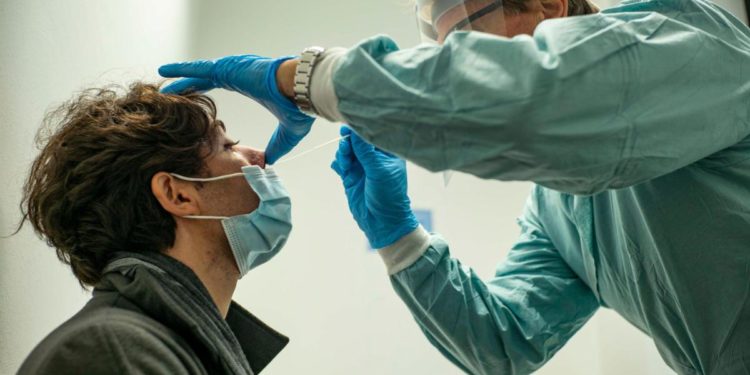 Covid oggi Campania, 4.041 contagi e 47 morti: bollettino 7 febbraio