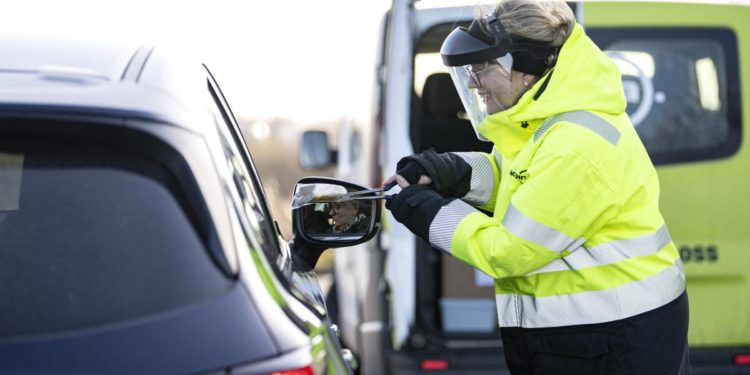 Covid oggi Italia, bollettino Protezione Civile e contagi regioni 9 febbraio