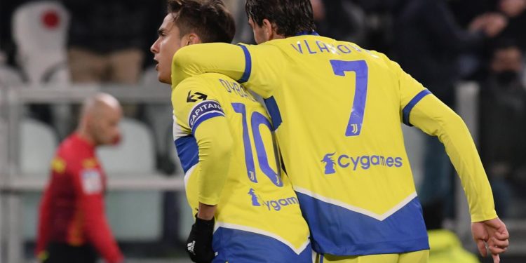 Coppa Italia, Juve-Sassuolo 2-1: Dybala-Vlahovic e bianconeri in semifinale