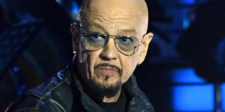 Ruggeri: “Vedo gente con mascherina all’aperto, è schiavitù mentale”