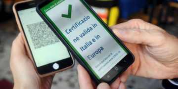 Green pass, Andreoni: “Sta esaurendo scopo, stop dopo 31 marzo”