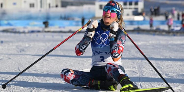 Pechino 2022, norvegese Johaug primo oro Olimpiadi