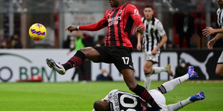 Milan-Udinese 1-1, rossoneri frenano ancora in vetta