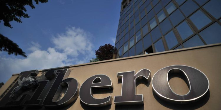 Giornalista Montesano e tweet su bare Bergamo, Sallusti: “Libero lo licenzi”