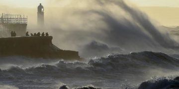 Tempeste in nord Europa: vittime, danni e migliaia senza luce