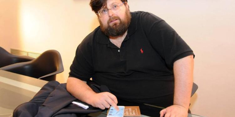 Sanremo 2022, Adinolfi: “Su ‘battesimo’ Achille Lauro intollerabile silenzio vertici Rai”