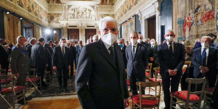 Giuramento Mattarella, le frasi che hanno ‘scaldato’ i grandi elettori