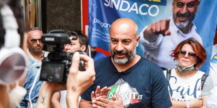 Green pass, Paragone: “Si facciano votare parlamentari sprovvisti”