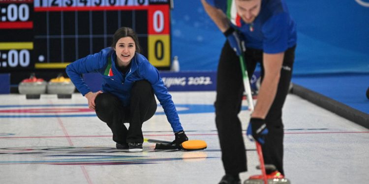 Pechino 2022, curling: doppio misto Italia batte anche la Cina
