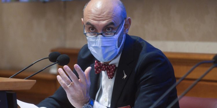 Drusilla Foer a Sanremo 2022, Pillon: “Gianluca Gori bravo ma di parte”