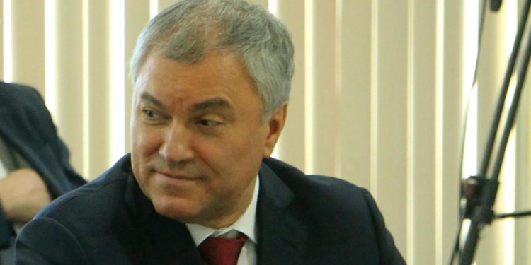 Guerra Ucraina Russia, Duma: “Zelensky fuggito a Leopoli”