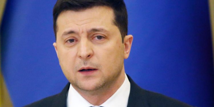 Crisi Ucraina, Zelensky: “Speriamo in diplomazia, ma pronti a tutto”