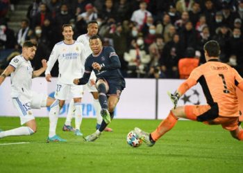 Champions League, vincono Psg e Manchester City