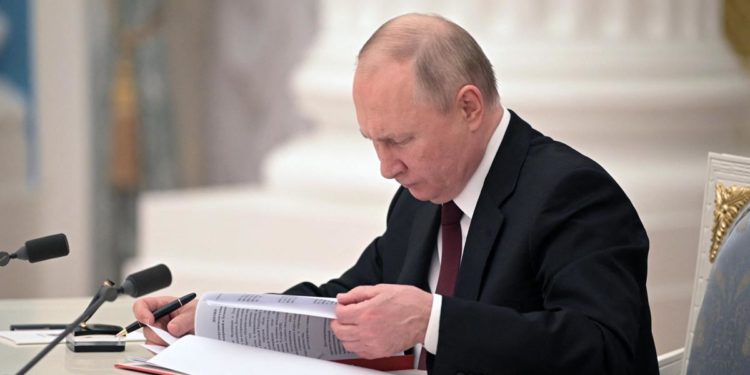 Ucraina-Russia, in arrivo sanzioni per Mosca