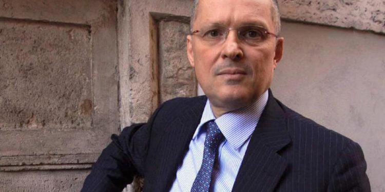 Quarta dose vaccino, Ricciardi: “Prossimo step per anziani e fragili”