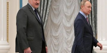 Russia, al via test strategici: lanciato missile ipersonico