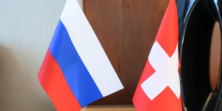 Guerra Ucraina-Russia, sanzioni Svizzera: effetti per Mosca