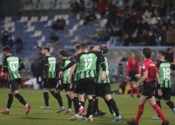 Sassuolo-Fiorentina 2-1, decide Defrel al 94′