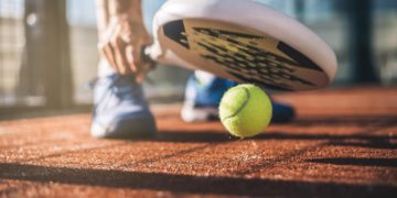 Padel: boom in Italia con oltre 1,5 mln appassionati, nel 2021 campi cresciuti del 155%