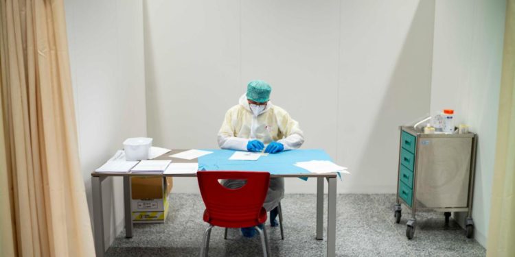 Covid Marche oggi, 6.167 nuovi contagi: bollettino 1 febbraio