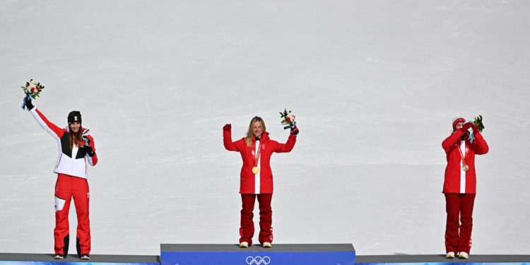 Pechino 2022, superG femminile: oro alla Svizzera, Brignone chiude settima