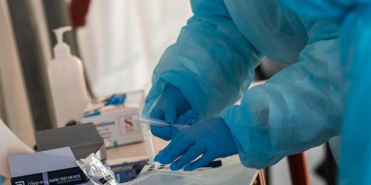 Covid oggi Piemonte, 2.393 contagi e 16 morti: bollettino 23 febbraio