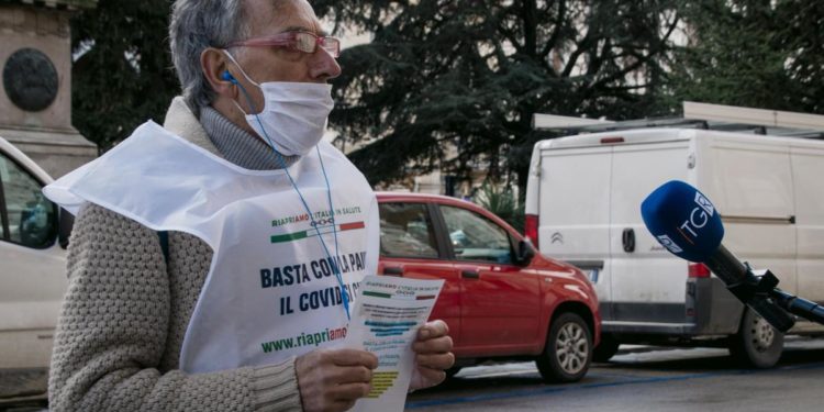 Covid, morto biologo no vax Franco Trinca: aveva 69 anni