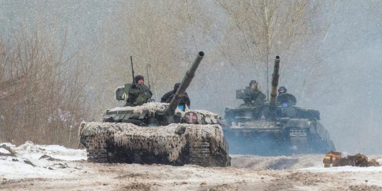 Ucraina, allarme Nato e Usa: “Russia può invadere subito”