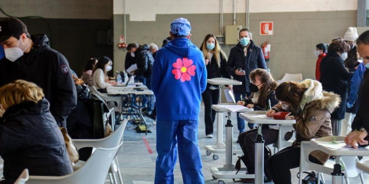 Super green pass lavoro, scatta oggi obbligo per over 50
