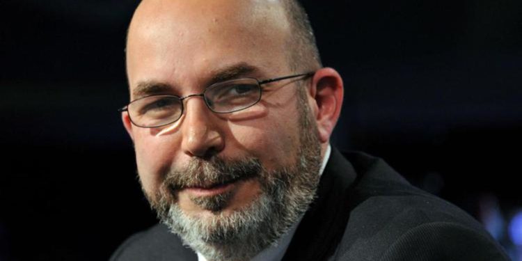 M5S, email 2018 Di Maio-Crimi: “Ammessi al voto solo iscritti da almeno 6 mesi”