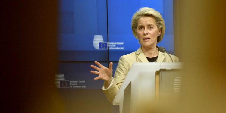 Guerra Ucraina-Russia, von der Leyen: “Mosca ritiri ora truppe”