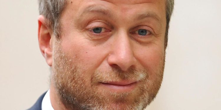 Guerra Ucraina-Russia, Abramovich nei negoziati: ok di Putin