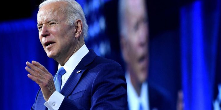 Guerra Ucraina-Russia, media Usa: “Biden prepara sanzioni per 300 membri Duma”