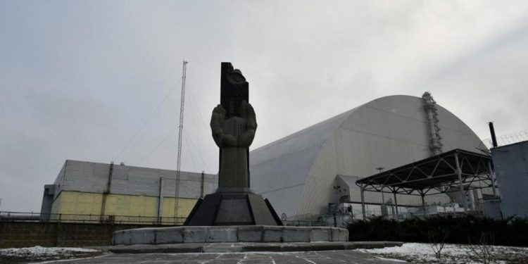 Guerra Ucraina-Russia, attacco centrale nucleare: “Rischio nuova Chernobyl”
